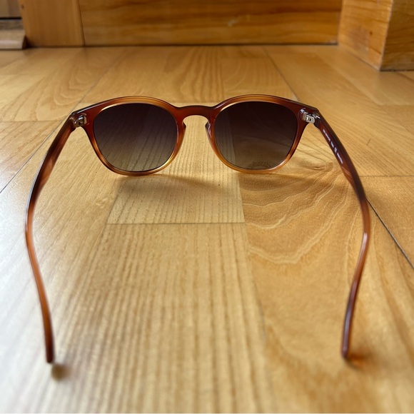 Sunski Yuba tortoise polarized sunglasses - Picture 6 of 10